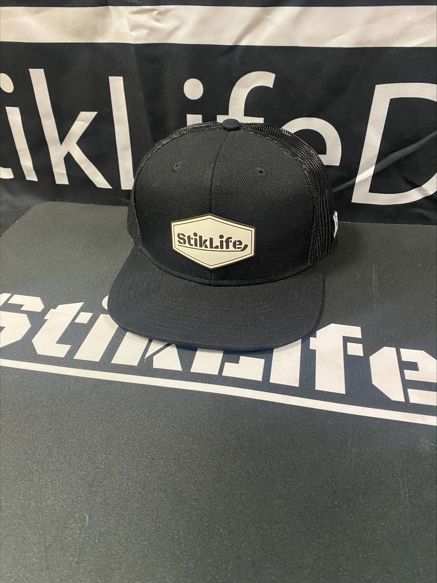 Flat Trucker StikLife Arctic White Logo